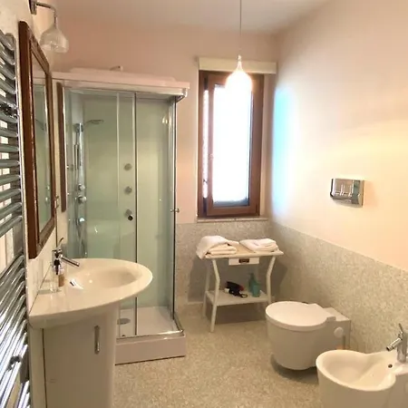 Konukevi Alice E La Sua Casa